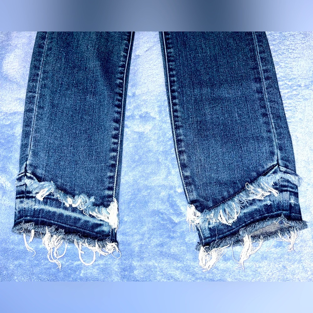 Jeans - Picture 3 of 3
